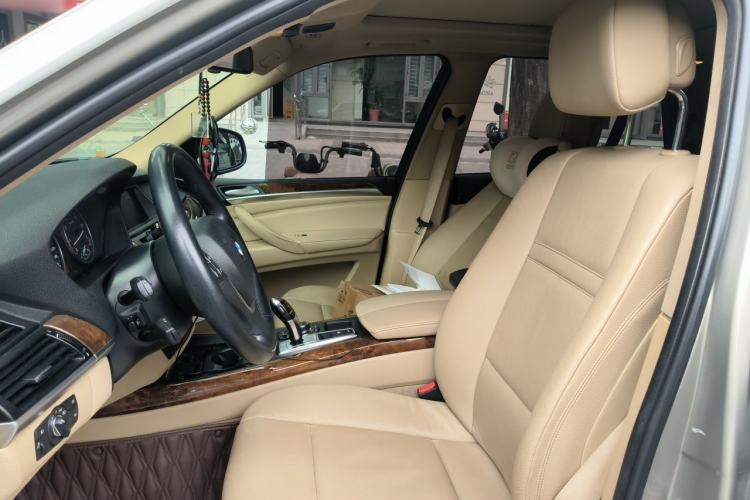 Used BMW X5 2011 xDrive35i Luxury Model Left Front Seat