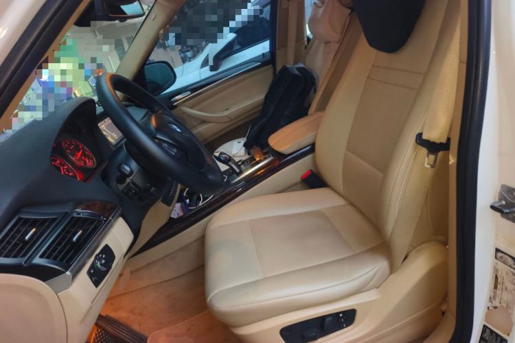 Used BMW X5 2011 xDrive35i U.S. specification Left Front Seat