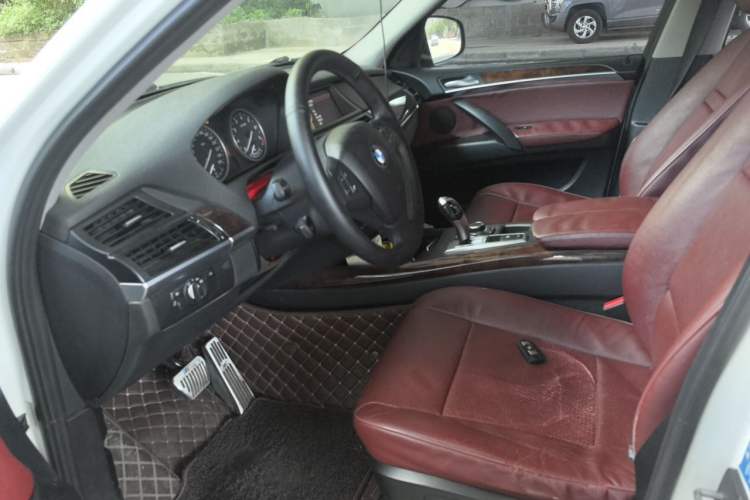 Used BMW X5 2011 xDrive35i Leading Model Left Front Seat