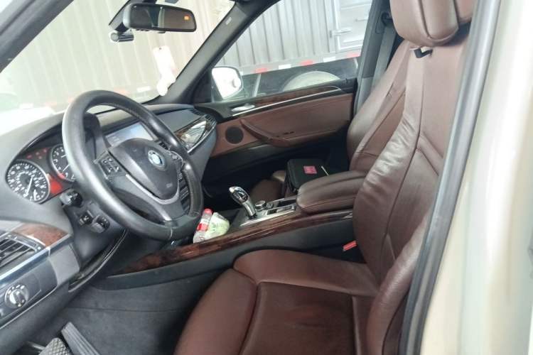 Used BMW X5  Left Front Seat
