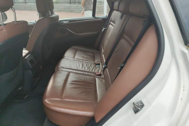 Used BMW X5 2011 xDrive35i Leading Model Left Rear Seat