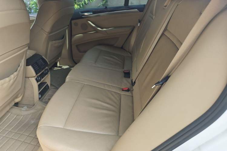 Used BMW X5 2011 xDrive35i Leading Model Left Rear Seat