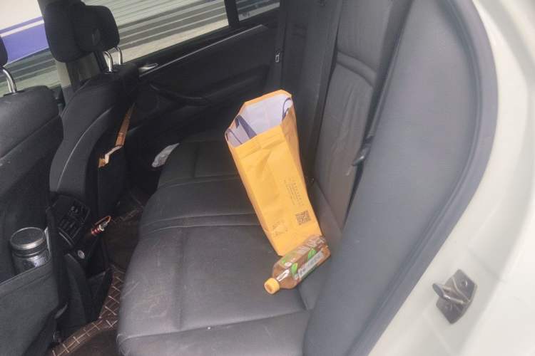 Used BMW X5 2011 xDrive35i Leading Model Left Rear Seat