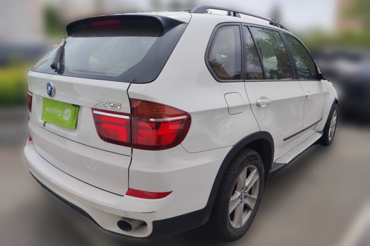 Used BMW X5 2011 xDrive35i Leading Model Rear Right 45 Deg