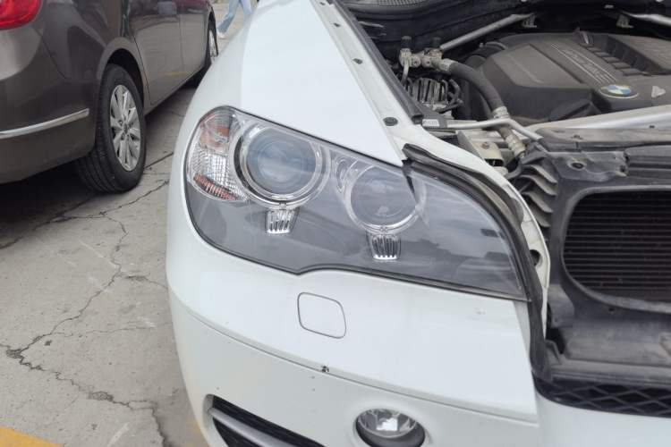 Used BMW X5 2011 xDrive35i Leading Model Right Front Headlight