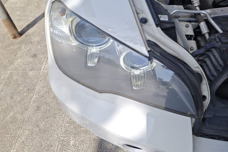 Used BMW X5 2011 xDrive35i Leading Model Right Front Headlight