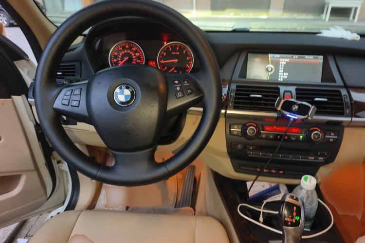 Used BMW X5 2011 xDrive35i U.S. specification Steering Wheel