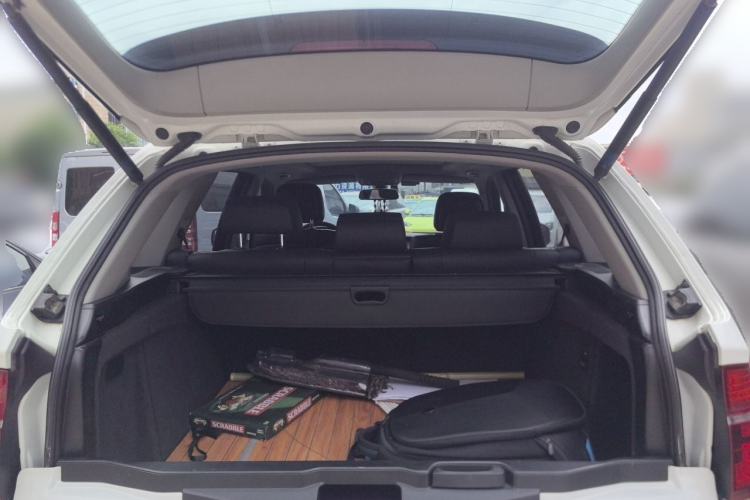 Used BMW X5 2011 xDrive35i Leading Model Trunk