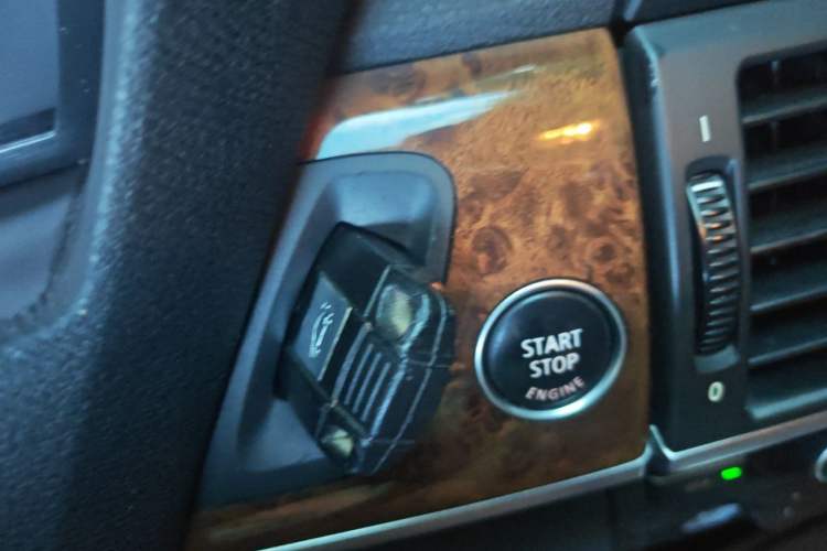 Used BMW X5 2011 xDrive35i Leading Model Vehicle Key