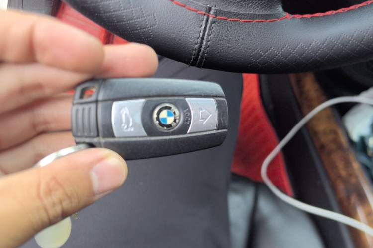 Used BMW X5 2011 xDrive35i Leading Model Vehicle Key