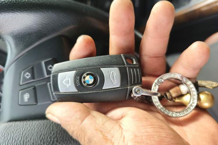 Used BMW X5 2011 xDrive35i Leading Model Vehicle Key