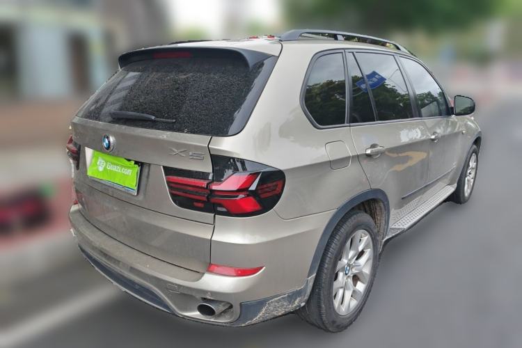 Used BMW X5 2011 xDrive35i U.S. specification Rear Right 45 Deg