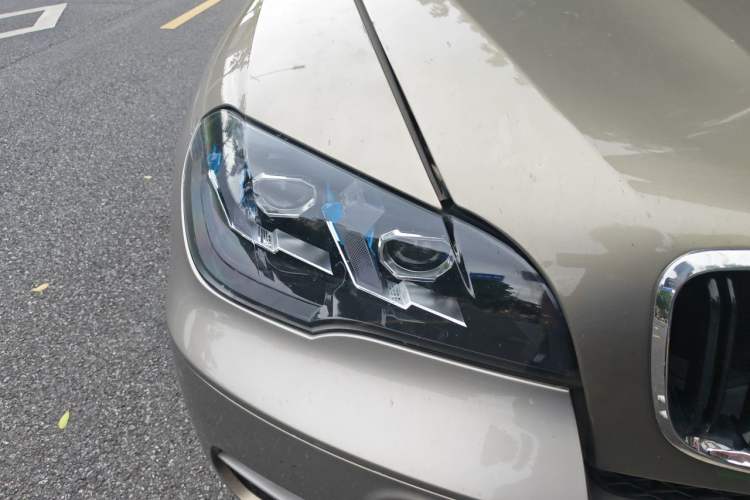 Used BMW X5 2011 xDrive35i U.S. specification Right Front Headlight