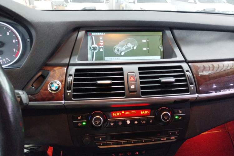 Used BMW X5 2012 xDrive35i Luxury Edition U.S. specification 5 seats Audio And AC Panel