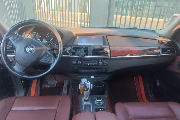 Used BMW X5 2012 xDrive35i U.S. specification Center Console