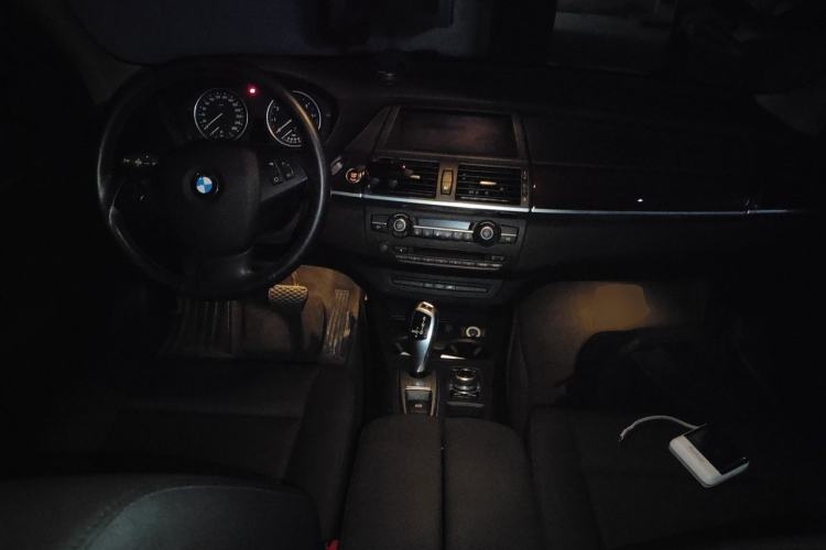 Used BMW X5 2012 xDrive35i US specification Center Console