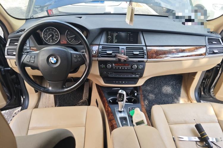 Used BMW X5 2012 xDrive35i U.S. specification Center Console