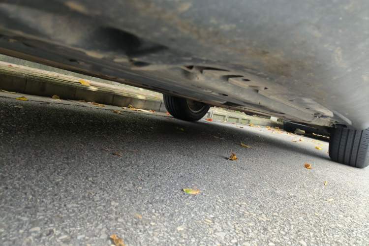 Used BMW X5  Chassis Front Left