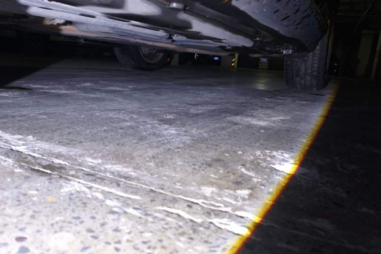 Used BMW X5 2012 xDrive35i U.S. specification Chassis Front Left