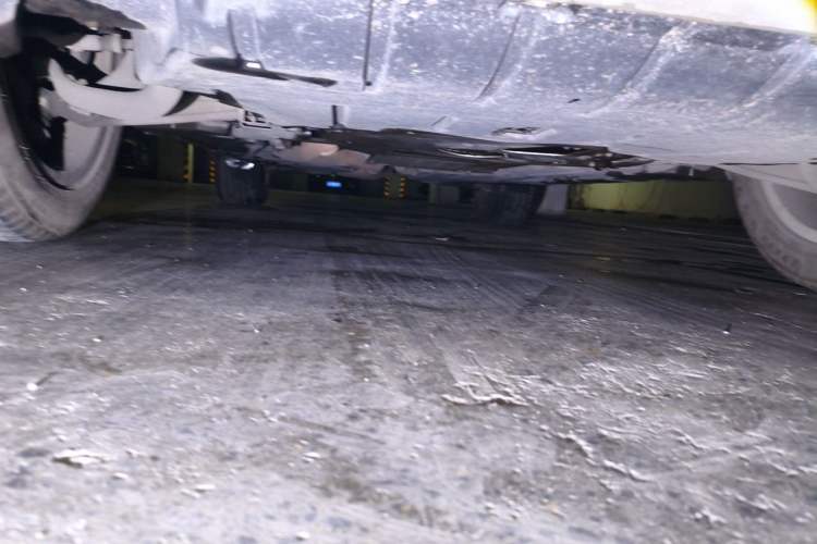Used BMW X5 2012 xDrive35i U.S. specification Chassis Front