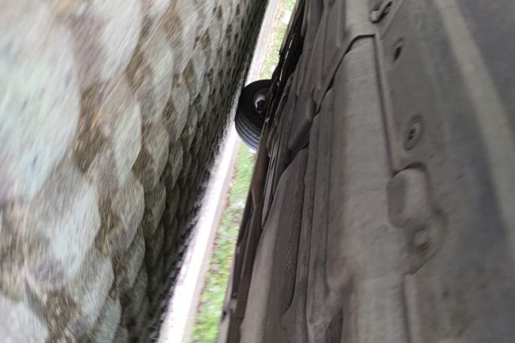 Used BMW X5  Chassis Rear Left