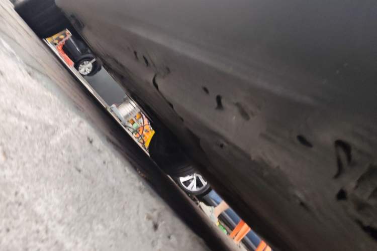 Used BMW X5  Chassis Rear Left