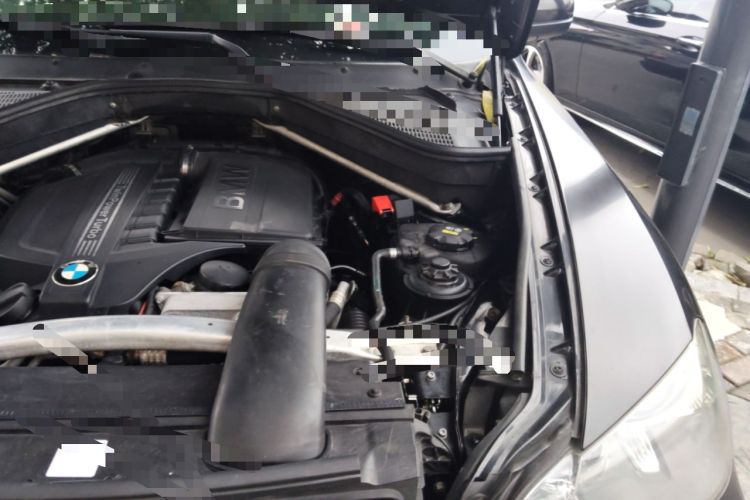 Used BMW X5  Engine Bay Left
