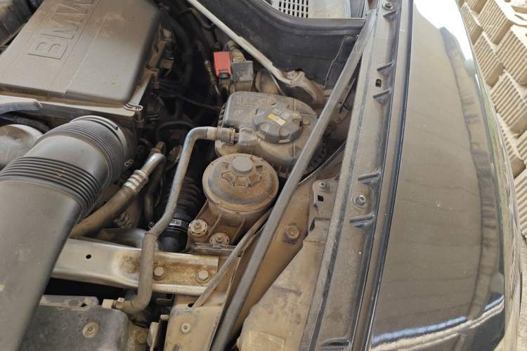 Used BMW X5  Engine Bay Left