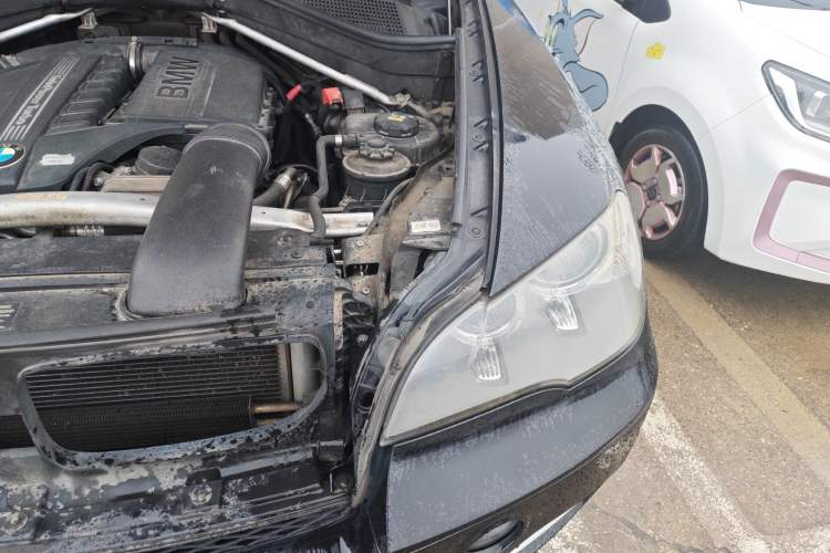 Used BMW X5  Engine Bay Left