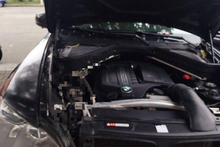 Used BMW X5  Engine Bay Right