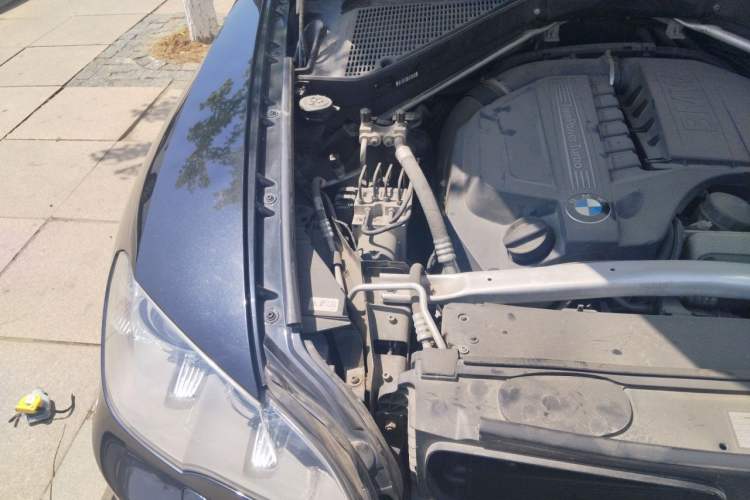 Used BMW X5  Engine Bay Right