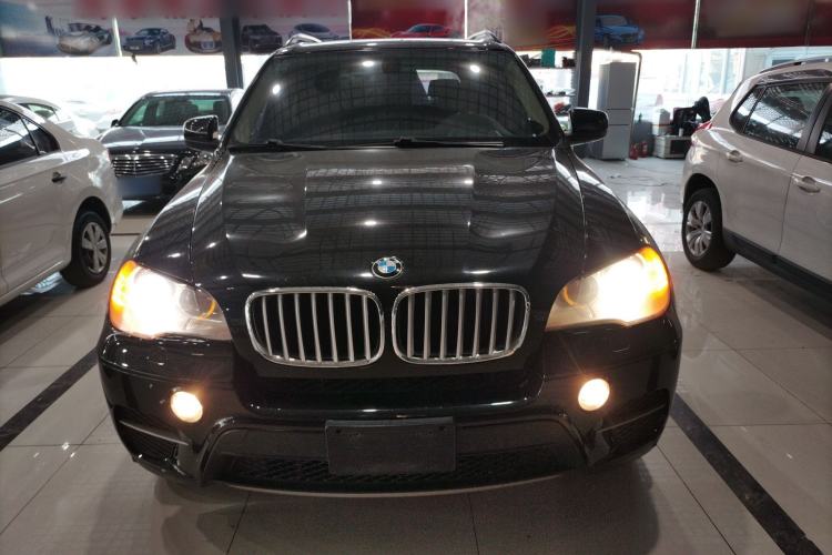 Used BMW X5 2012 xDrive35i Luxury Edition U.S. specification 5 seats Exterior 1
