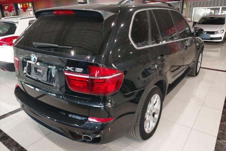 Used BMW X5 2012 xDrive35i Luxury Edition U.S. specification 5 seats Exterior 5