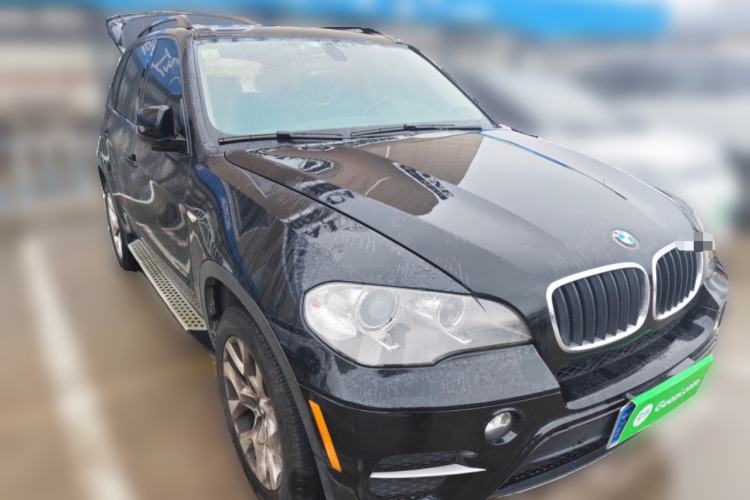 Used BMW X5  Front Right 45 Deg