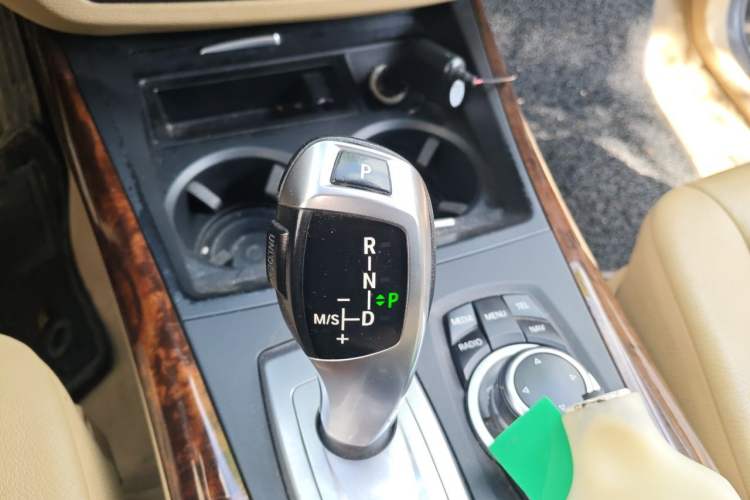 Used BMW X5 2012 xDrive35i U.S. specification Gear Lever