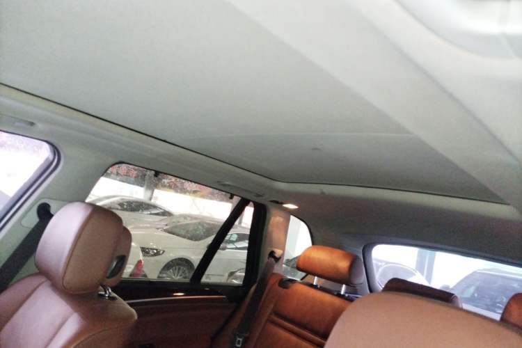 Used BMW X5 2012 xDrive35i Luxury Edition U.S. specification 5 seats Headliner