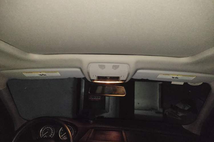 Used BMW X5 2012 xDrive35i US specification Headliner