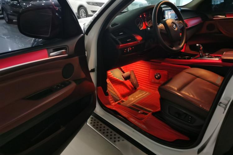 Used BMW X5 2012 xDrive35i U.S. specification Interior 3