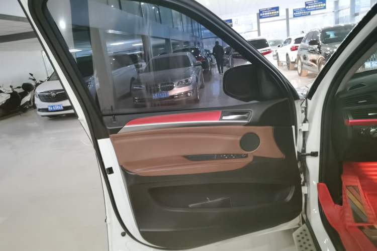 Used BMW X5 2012 xDrive35i U.S. specification Interior 7
