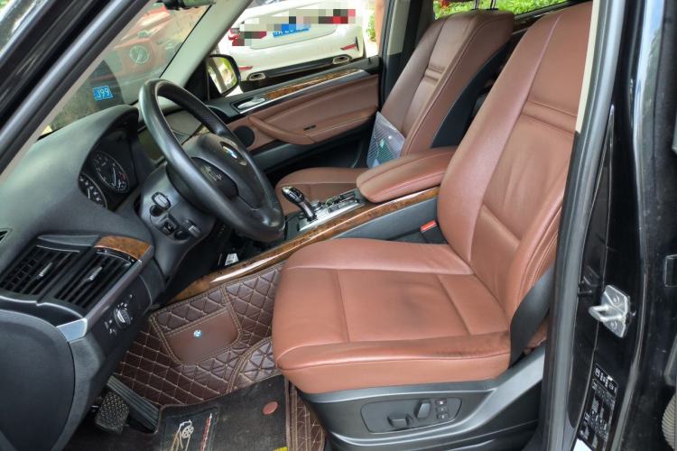 Used BMW X5  Left Front Seat
