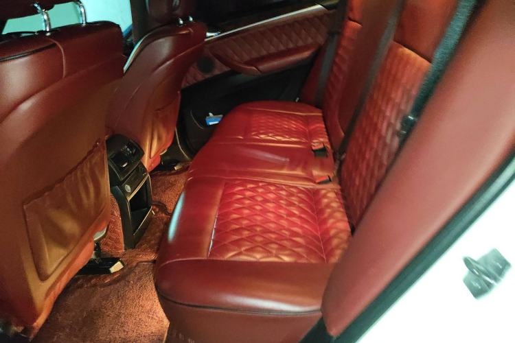 Used BMW X5 2012 xDrive35i U.S. specification Left Rear Seat