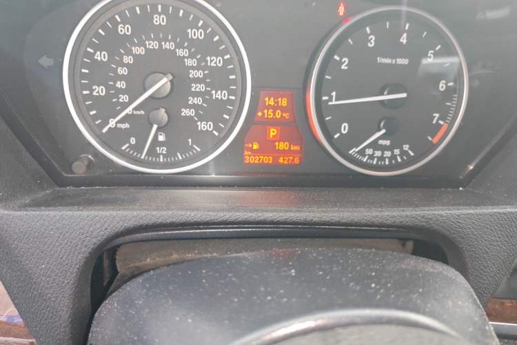 Used BMW X5  Odometer Close Up