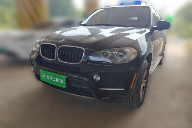 Used BMW X5 BMW X5 2012, 3.0L, automatic, gasoline, five-seater, parallel import.