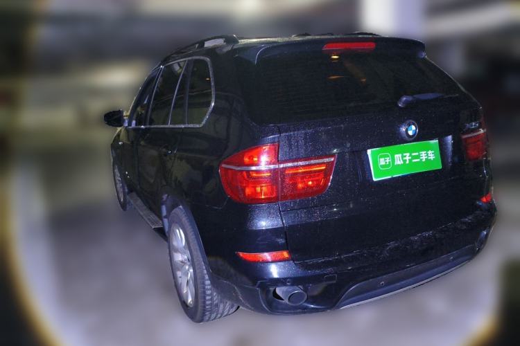 Used BMW X5 2012 xDrive35i U.S. specification Rear Left 45 Deg