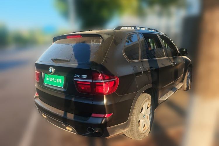 Used BMW X5 2012 xDrive35i U.S. specification Rear Right 45 Deg