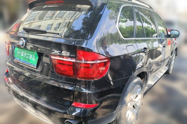 Used BMW X5 2012 xDrive35i U.S. specification Rear Right 45 Deg