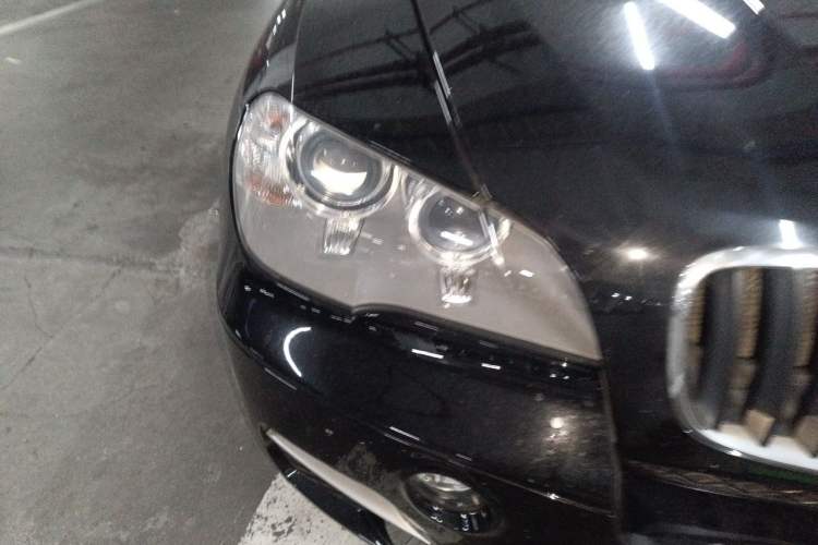 Used BMW X5  Right Front Headlight