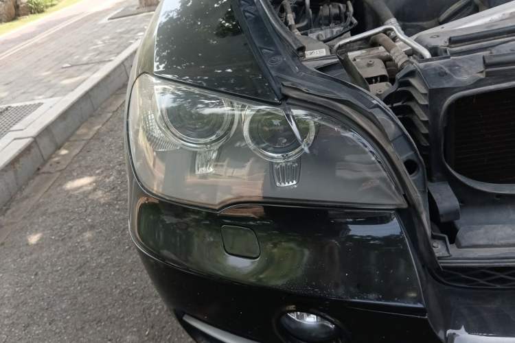 Used BMW X5  Right Front Headlight