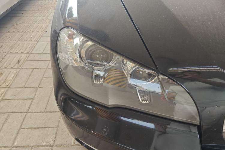 Used BMW X5  Right Front Headlight