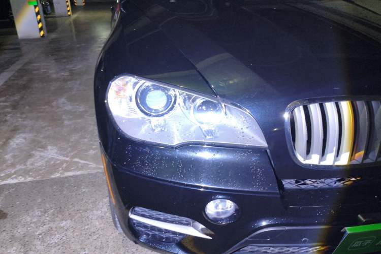 Used BMW X5 2012 xDrive35i U.S. specification Right Front Headlight